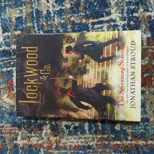 Jonathan Stroud Lockwood & Co The Screaming Staircase Paperback Book 2013